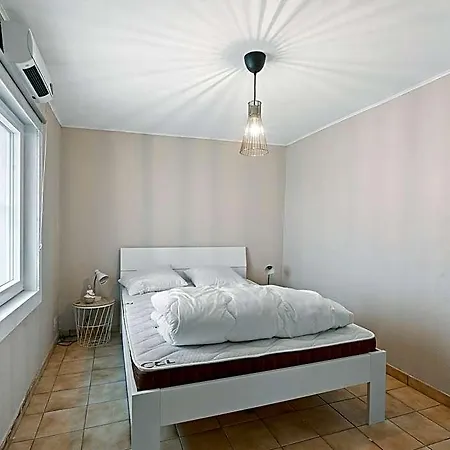 Spacious Seafront Blankenberge